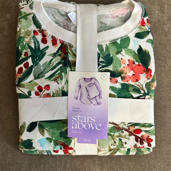 NEW Stars Above Women’s Thermal Pajama Set Holly Print sz. Small - Picture 3 of 4